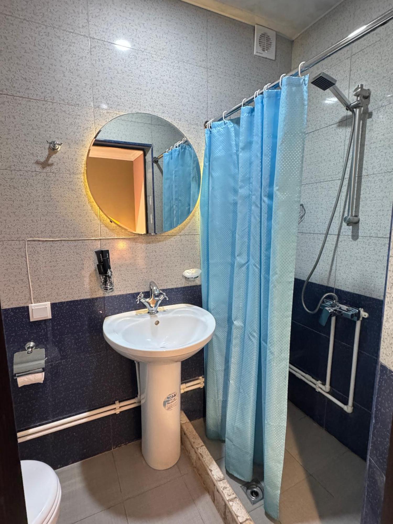 Paxlava Guesthouse & Restaurant Dilijan Eksteriør bilde